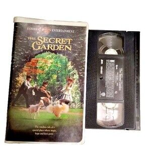 The Secret Garden VHS Movie G 1994 Family Children Fantasy Clamshell Tape Video